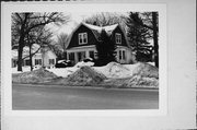 515 E CAPITOL DRIVE, a Dutch Colonial Revival house, built in Hartland, Wisconsin in 1907.