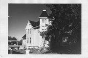 600 E MAIN ST 600 E MAIN ST, a Queen Anne house, built in Mount Horeb, Wisconsin in 1895.