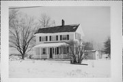 W156 N7802 PILGRIM RD, a Side Gabled house, built in Menomonee Falls, Wisconsin in .
