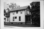 212 FRANKLIN ST, a Front Gabled house, built in Mukwonago (village), Wisconsin in 1921.