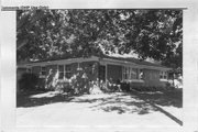 535 N OAK ST, a Ranch house, built in Oregon, Wisconsin in 1950.