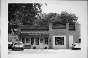 214 S ROCHESTER, a Spanish/Mediterranean Styles garage, built in Mukwonago (village), Wisconsin in 1937.