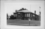 SE CNR OF JANESVILLE RD AND DURHAM DR, a One Story Cube school-one to six room, built in Muskego, Wisconsin in 1925.