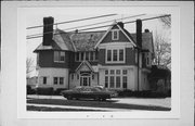318 LAKE RD 318 LAKE RD, a Queen Anne house, built in Oconomowoc, Wisconsin in 1882.