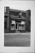 31 S MAIN ST, a Commercial Vernacular small retail building, built in Oconomowoc, Wisconsin in .