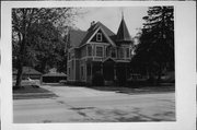 514 W WISCONSIN AVE, a Queen Anne house, built in Oconomowoc, Wisconsin in 1894.