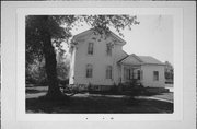 W 240 N 6427 MAPLE AVE, a Gabled Ell house, built in Sussex, Wisconsin in .