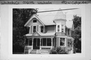 442 W COLLEGE AVE, a Queen Anne house, built in Waukesha, Wisconsin in 1890.