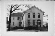 816 N EAST AVE, a Italianate house, built in Waukesha, Wisconsin in 1888.