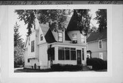 415 MCCALL ST, a Queen Anne house, built in Waukesha, Wisconsin in 1898.