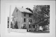 430 W NEWHALL AVE, a Side Gabled house, built in Waukesha, Wisconsin in 1925.