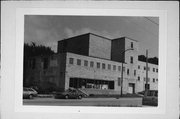 212 E NORTH ST, a Astylistic Utilitarian Building brewery/distillery/winery, built in Waukesha, Wisconsin in 1870.