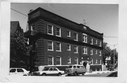 222 N HAMILTON ST, a Colonial Revival/Georgian Revival apartment/condominium, built in Madison, Wisconsin in 1906.