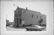 1002 WHITE ROCK AVE, a Boomtown retail building, built in Waukesha, Wisconsin in 1895.