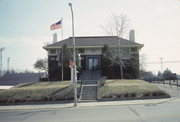 95 S MAIN ST, a Prairie School library, built in Clintonville, Wisconsin in 1916.