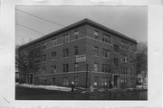 150 W GORHAM ST, a Commercial Vernacular apartment/condominium, built in Madison, Wisconsin in 1917.