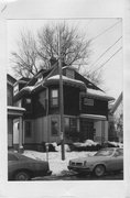 414 N HENRY ST, a Queen Anne house, built in Madison, Wisconsin in 1892.