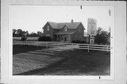 N1567 US HIGHWAY 10, a Gabled Ell house, built in Weyauwega, Wisconsin in 1870.
