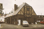 216 WASHINGTON ST, a English Revival Styles gas station/service station, built in Menasha, Wisconsin in 1935.