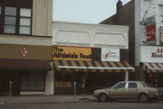 135 W WISCONSIN AVE 135 W WISCONSIN AVE, a Commercial Vernacular small office building, built in Neenah, Wisconsin in 1891.