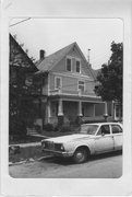 1220 JENIFER ST, a Front Gabled house, built in Madison, Wisconsin in 1900.