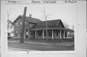 98 BROAD ST, a Gabled Ell house, built in Menasha, Wisconsin in 1870.