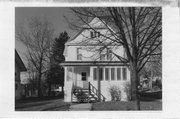 116 LATHROP ST, a Queen Anne house, built in Madison, Wisconsin in 1902.