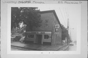 212 MANITOWOC ST, a Commercial Vernacular tavern/bar, built in Menasha, Wisconsin in 1905.