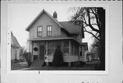 420 NICOLET BLVD, a Gabled Ell house, built in Menasha, Wisconsin in 1890.