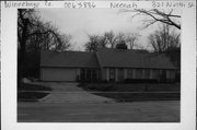 321 9TH ST, a Ranch house, built in Neenah, Wisconsin in 1956.