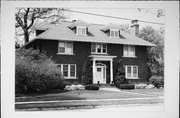 428 9TH ST, a Colonial Revival/Georgian Revival house, built in Neenah, Wisconsin in 1926.