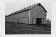 1760 US HIGHWAY 12/18, a Astylistic Utilitarian Building barn-tobacco, built in Cottage Grove, Wisconsin in .