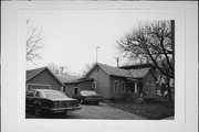 520 ADAMS ST, a Gabled Ell house, built in Neenah, Wisconsin in 1901.