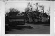 1002 E FOREST AVE (WAS 800), a Arts and Crafts house, built in Neenah, Wisconsin in 1901.