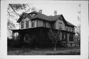 303 HIGH ST, a Queen Anne house, built in Neenah, Wisconsin in 1881.