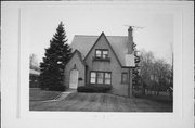 270 LAKESHORE DRIVE (AVE), a English Revival Styles house, built in Neenah, Wisconsin in 1930.
