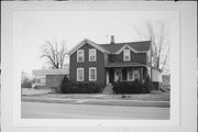 206 W WINNECONNE AVE, a Gabled Ell house, built in Neenah, Wisconsin in 1874.