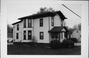 321 W WINNECONNE AVE 321 W WINNECONNE AVE, a Italianate house, built in Neenah, Wisconsin in 1905.