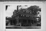 547 E WISCONSIN AVE, a Colonial Revival/Georgian Revival house, built in Neenah, Wisconsin in 1890.