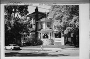603 JACKSON ST, a Colonial Revival/Georgian Revival house, built in Oshkosh, Wisconsin in 1900.