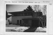 2715 VAN HISE AVE, a International Style house, built in Madison, Wisconsin in 1942.
