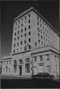 404 N MAIN ST, a Neoclassical/Beaux Arts bank/financial institution, built in Oshkosh, Wisconsin in 1926.