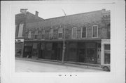 607 S Main St, a Italianate retail building, built in Oshkosh, Wisconsin in 1870.