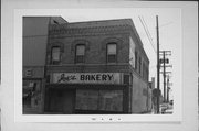 801 OREGON ST, a Commercial Vernacular small retail building, built in Oshkosh, Wisconsin in .