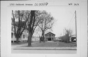 1705 OSHKOSH AVE, a Queen Anne carriage house, built in Oshkosh, Wisconsin in 1910.