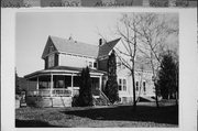 400 E 3RD ST, a Queen Anne house, built in Marshfield, Wisconsin in 1890.