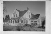 709 W 5TH ST, a Dutch Colonial Revival house, built in Marshfield, Wisconsin in .