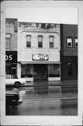 160 S CENTRAL AVE, a Commercial Vernacular small retail building, built in Marshfield, Wisconsin in 1887.