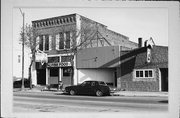 501 S CENTRAL AVE, a Commercial Vernacular grocery store/supermarket, built in Marshfield, Wisconsin in .