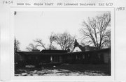 200 LAKEWOOD BLVD, a Contemporary house, built in Maple Bluff, Wisconsin in 1949.